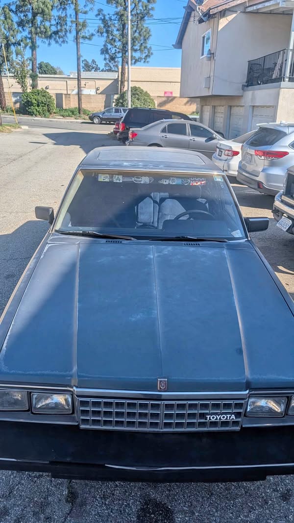 1983 Toyota cressida