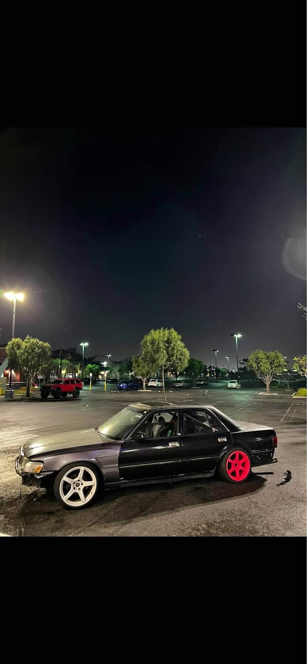 1990 Toyota Cressida - Luxury Sedan 4D