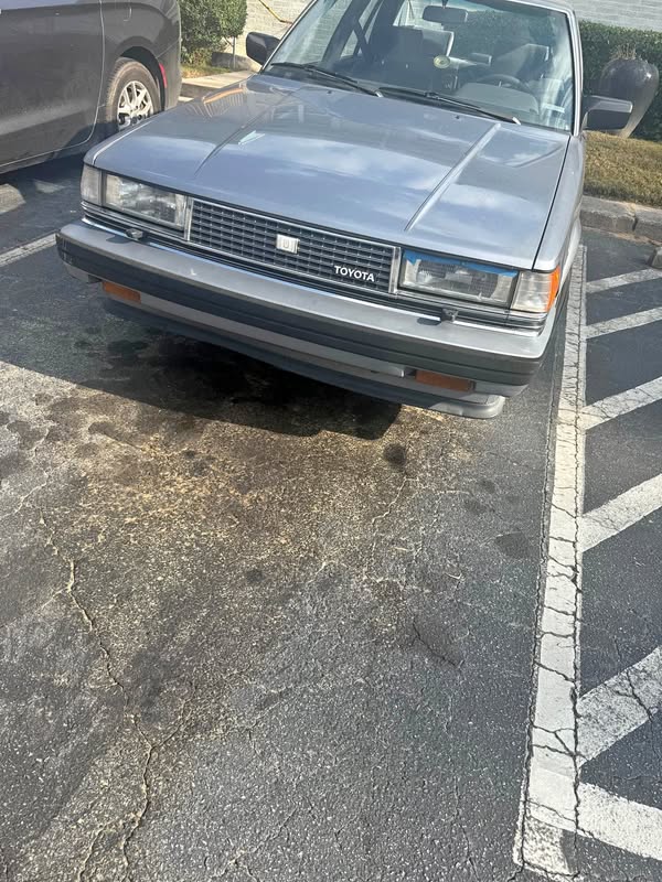 1986 Toyota Cressida - Luxury Sedan 4D