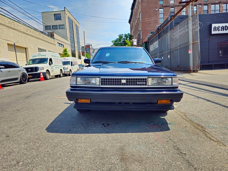 1987 Toyota Cressida - Luxury Sedan 4D