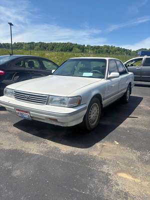 1992 Toyota Cressida - Luxury Sedan 4D