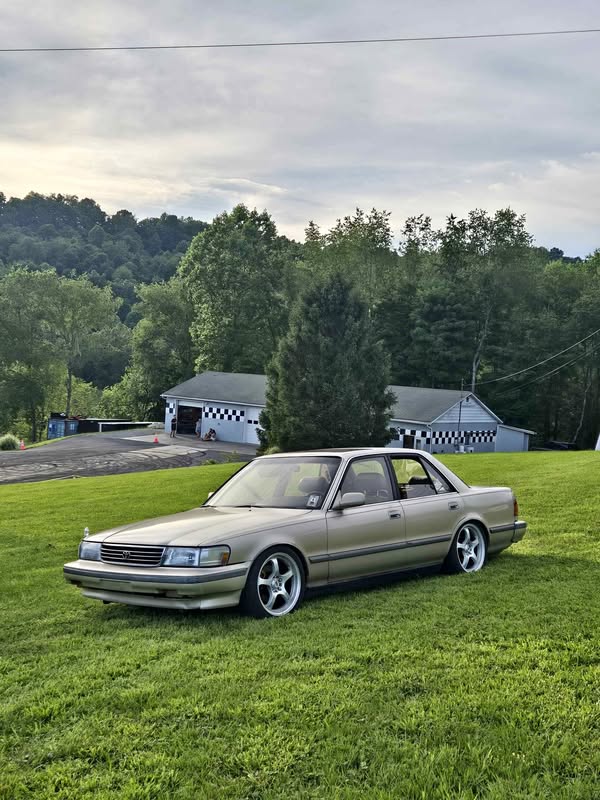1992 Toyota Cressida - Luxury Sedan 4D