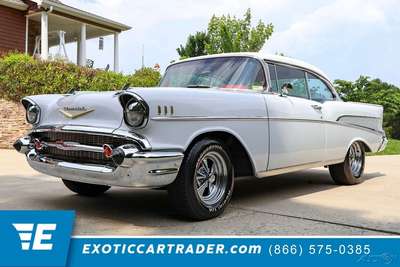 1957 Chevrolet Bel Air/150/210 2-Door Sedan Restomod