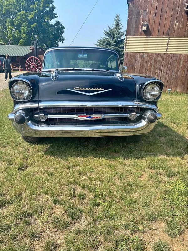 1957 Chevrolet bel air - 2 door hard top