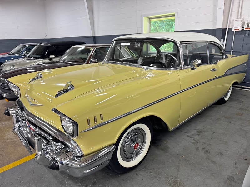 1957 Chevrolet bel air - 2 door hard top