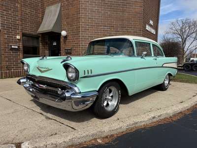 1957 Chevrolet Bel Air/150/210 - 327 - 700R4