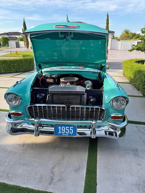 1955 Chevrolet 4 door - Bel air