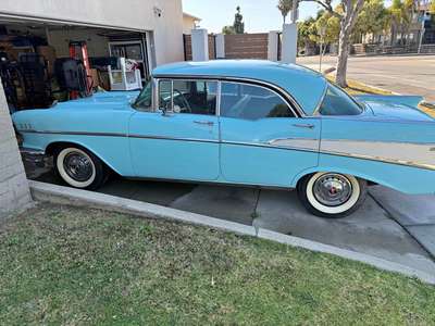 1957 Chevrolet Bel Air - 4dr Hardtop