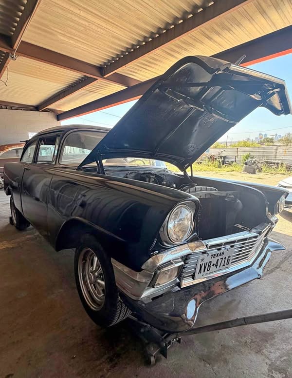 1956 Chevrolet bel air - 2 door