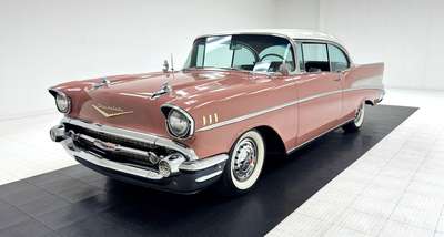 1957 Chevrolet Bel Air/150/210 2-Door Hardtop