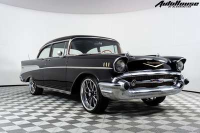 1957 Chevrolet Bel Air/150/210 SEDAN
