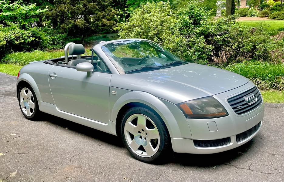 2001 Audi TT - 225 Quattro Roadster 2D