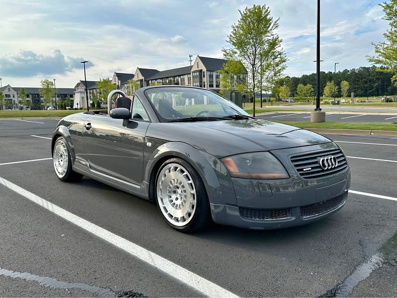 2001 Audi TT - 225 Quattro Coupe 2D