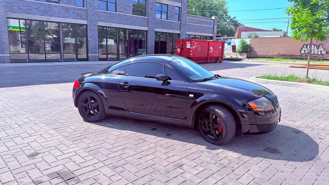 2000 Audi TT - Coupe 2D