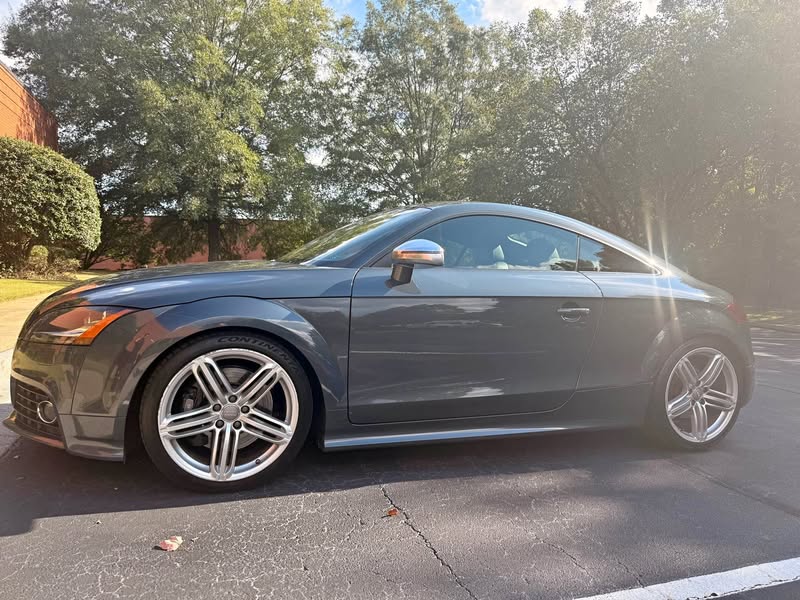 2010 Audi TT - TTS QUATTRO