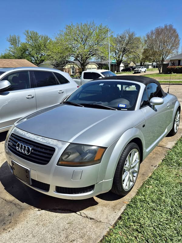 2002 Audi TT - 225 Quattro Roadster 2D