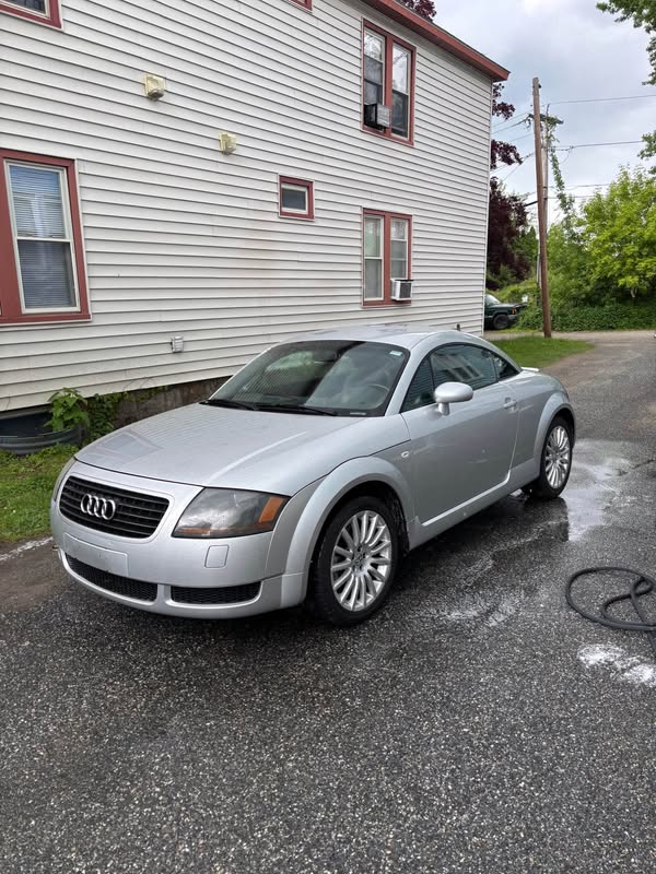 2000 Audi TT - Quattro Coupe 2D