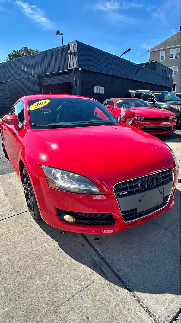 2009 Audi TT - Quattro Coupe 2D