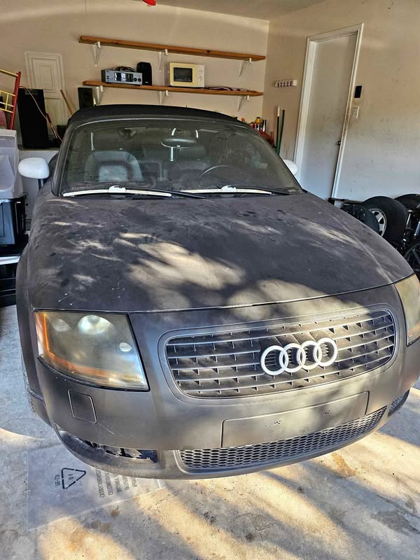 2001 Audi TT - 180 Coupe 2D
