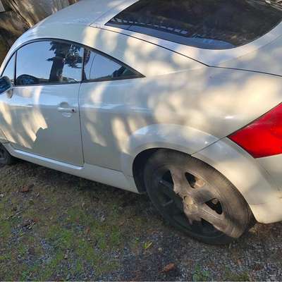 2004 Audi TT - Coupe 2D
