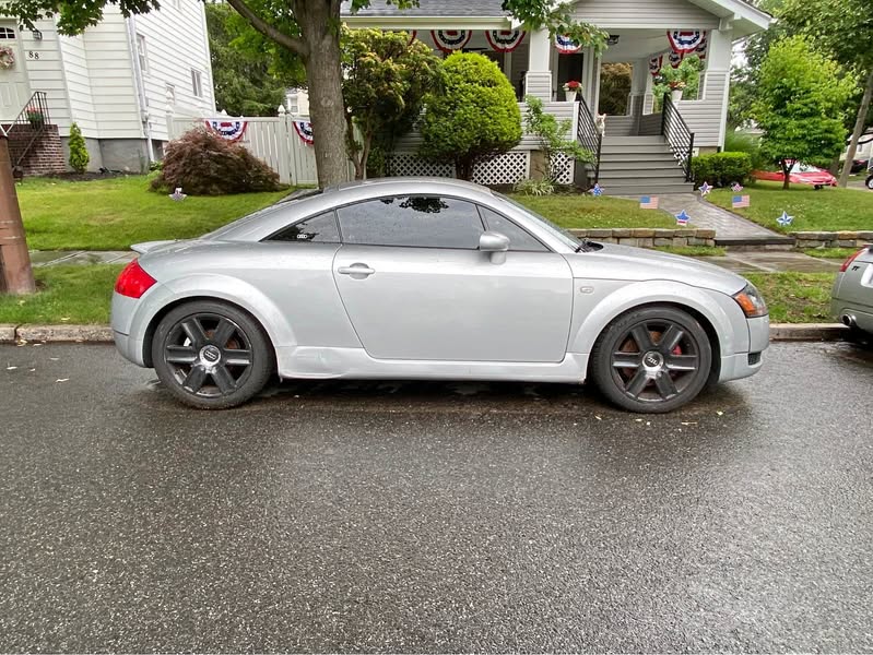 2004 Audi TT - 225 Quattro Coupe 2D