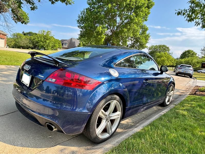 2011 Audi TT - Quattro Premium Coupe 2D