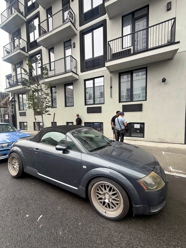 2002 Audi TT - Convertible 2D