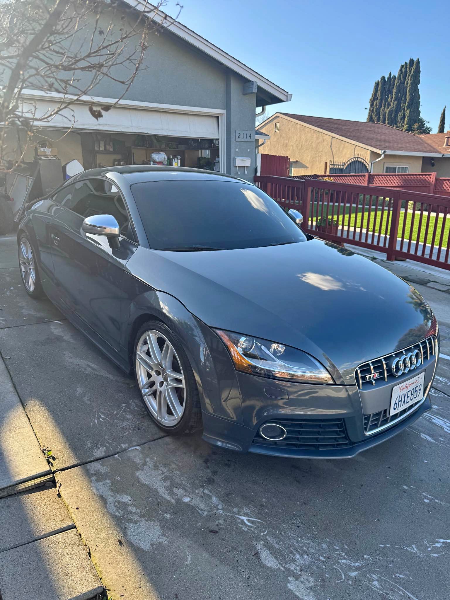 2009 Audi TT - TTS Quattro Coupe 2D