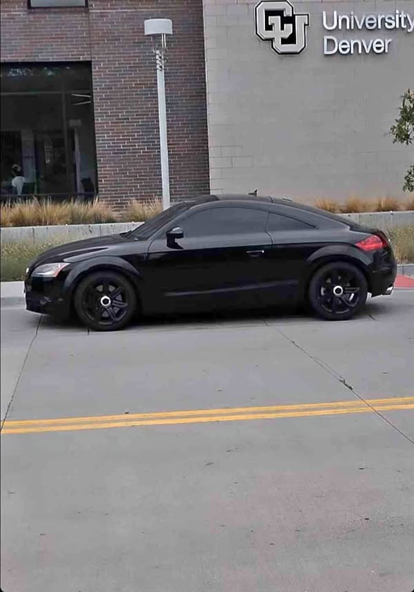2009 Audi TT - 3.2 Quattro Coupe 2D