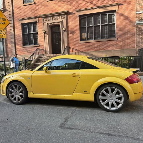 2004 Audi TT Quattro