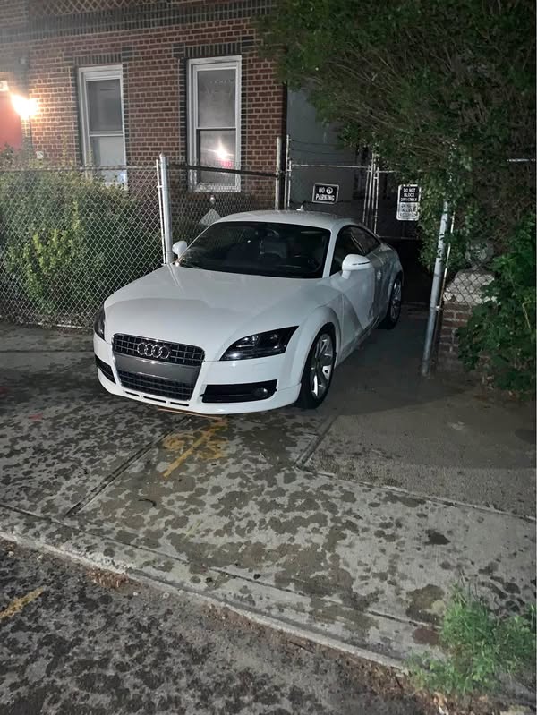 2009 Audi TT - Coupe 2D