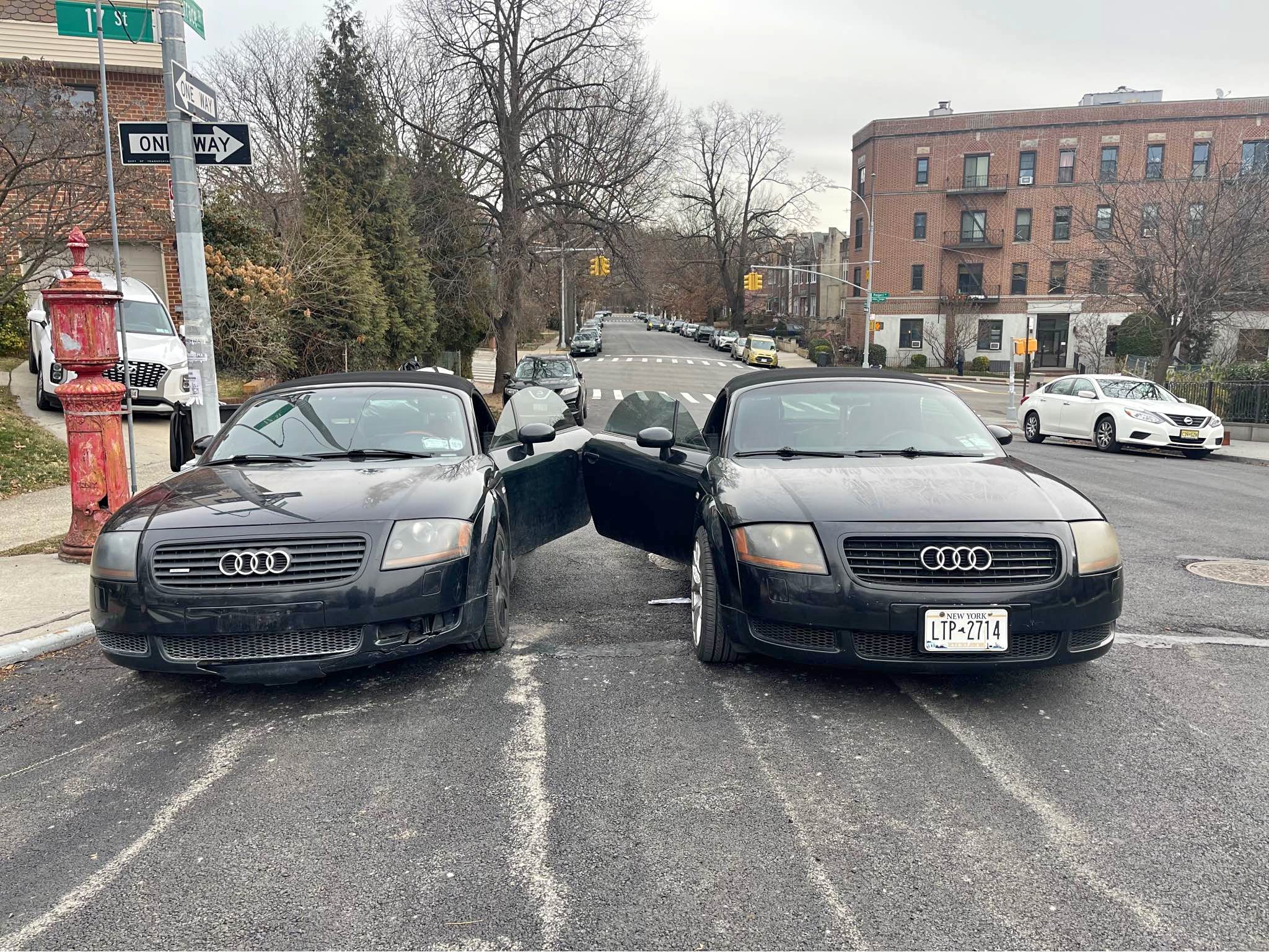 2004 Audi TT - 225 Quattro Roadster 2D