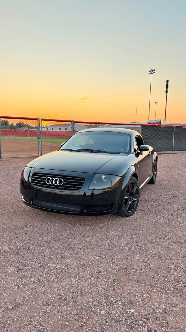 2004 Audi TT - 180 Coupe 2D