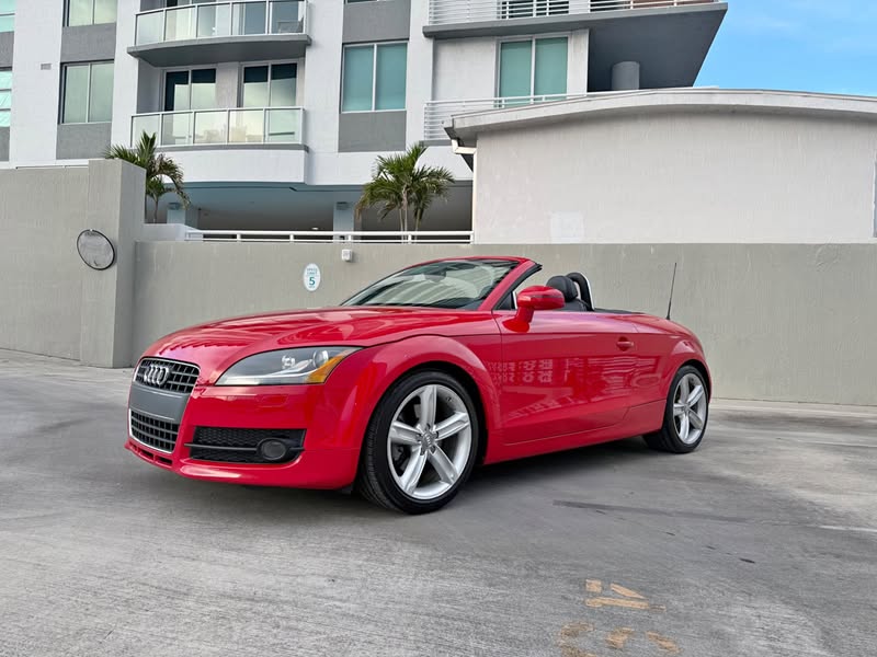 2010 Audi TT Quattro Premium Convertible 2D