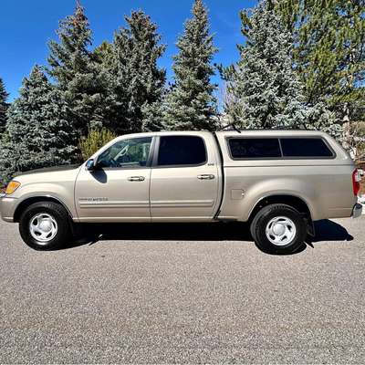 2004 Toyota tundra sr5 crew SR5