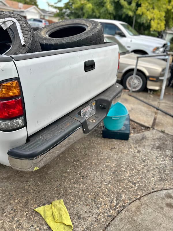2001 Toyota Tundra Double Cab - Limited Pickup 4D 6 1\/2 ft