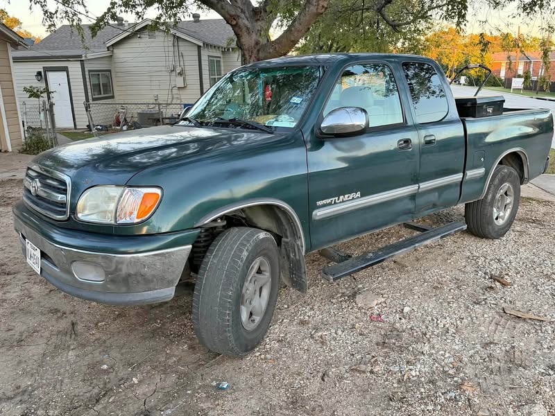 2001 Toyota Tundra Double Cab - Limited Pickup 4D 6 1\/2 ft