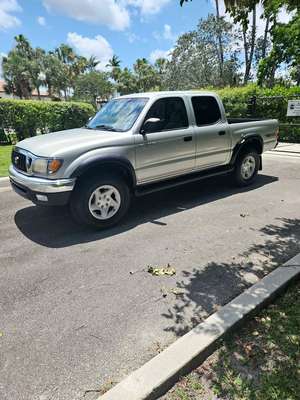 2001 Toyota Tundra Double Cab - SR5 Pickup 4D 6 1\/2 ft