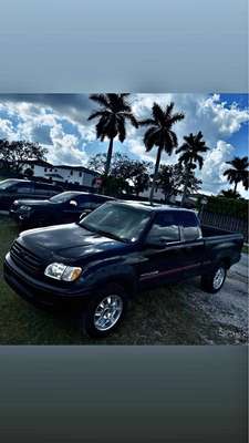 2002 Toyota Tundra Access Cab - SR5 V8 4.7
