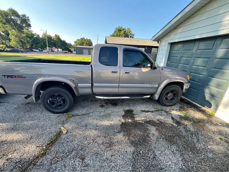 2000 Toyota Tundra Access Cab - Limited Pickup 4D 6 1\/2 ft