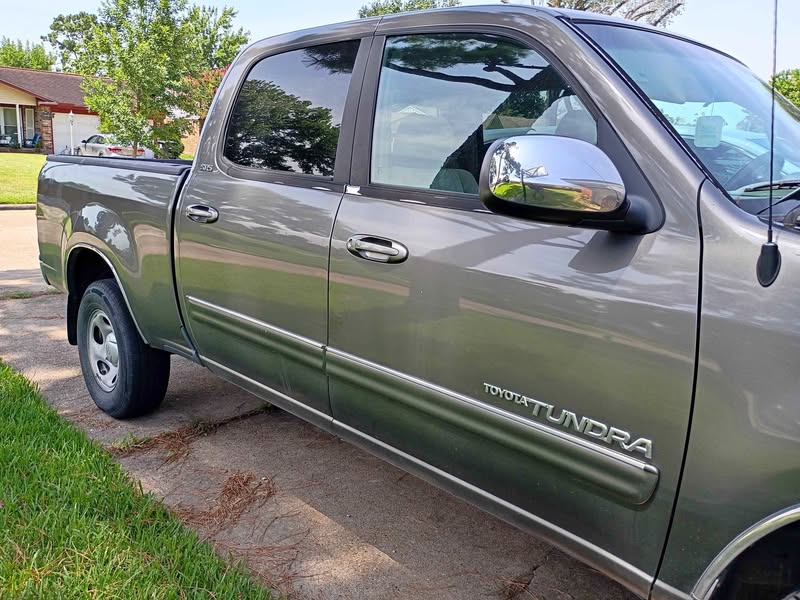 2006 Toyota Tundra - Pickup 2D 6 1\/2 ft