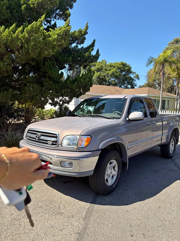 2000 Toyota Tundra Access Cab - Limited Pickup 4D 6 1\/2 ft