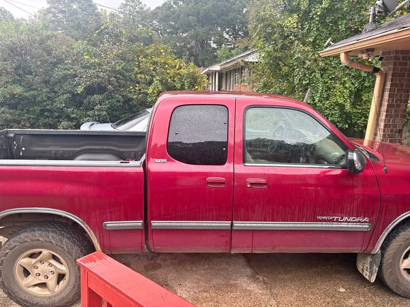 2001 Toyota Tundra - Pick up