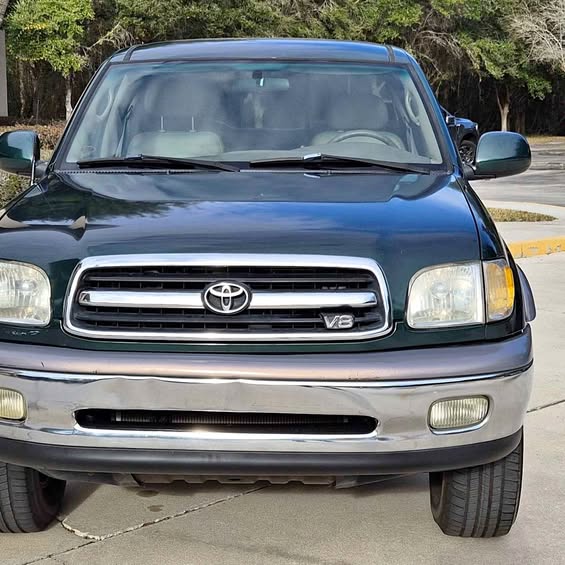 2001 Toyota Tundra - Limited Pickup 4D 5 1\/2 ft