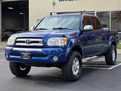 2006 Toyota Tundra Double Cab 4X4 / V8 4.7L / New Tires /...