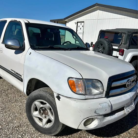 2003 Toyota Tundra - SR5 V8
