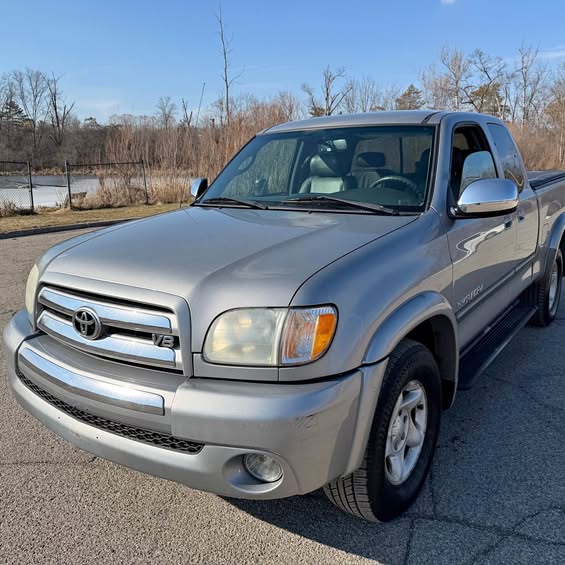 2005 Toyota Tundra - SR5 Pickup 4D 5 1\/2 ft