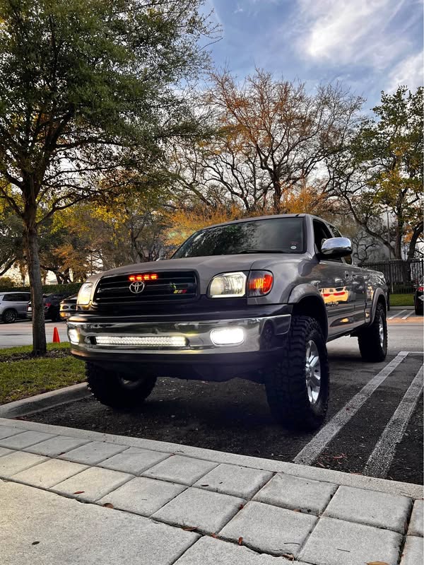 2000 Toyota Tundra Access Cab - SR5 Pickup 4D 6 1\/2 ft