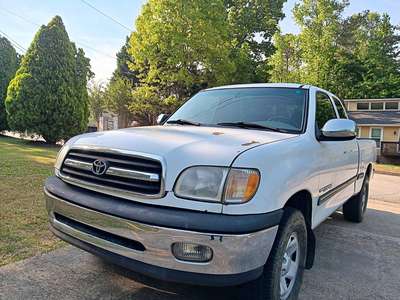 2000 Toyota Tundra Regular Cab - SR5 Long Bed