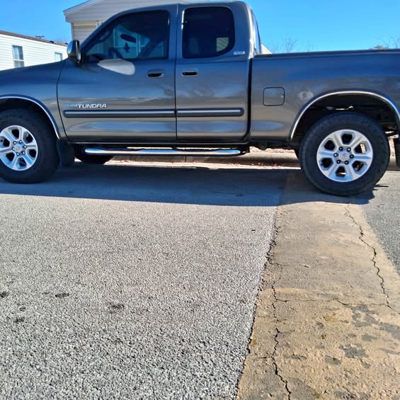 2003 Toyota Tundra - SR5 Long Bed